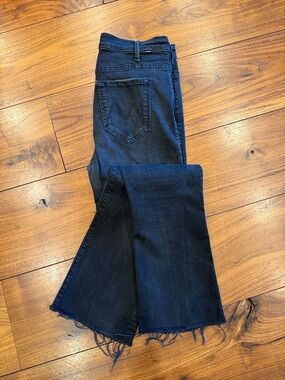 MOTHER The Hustler Ankle Fray in Not Guilty. Size 28, excellent condition!